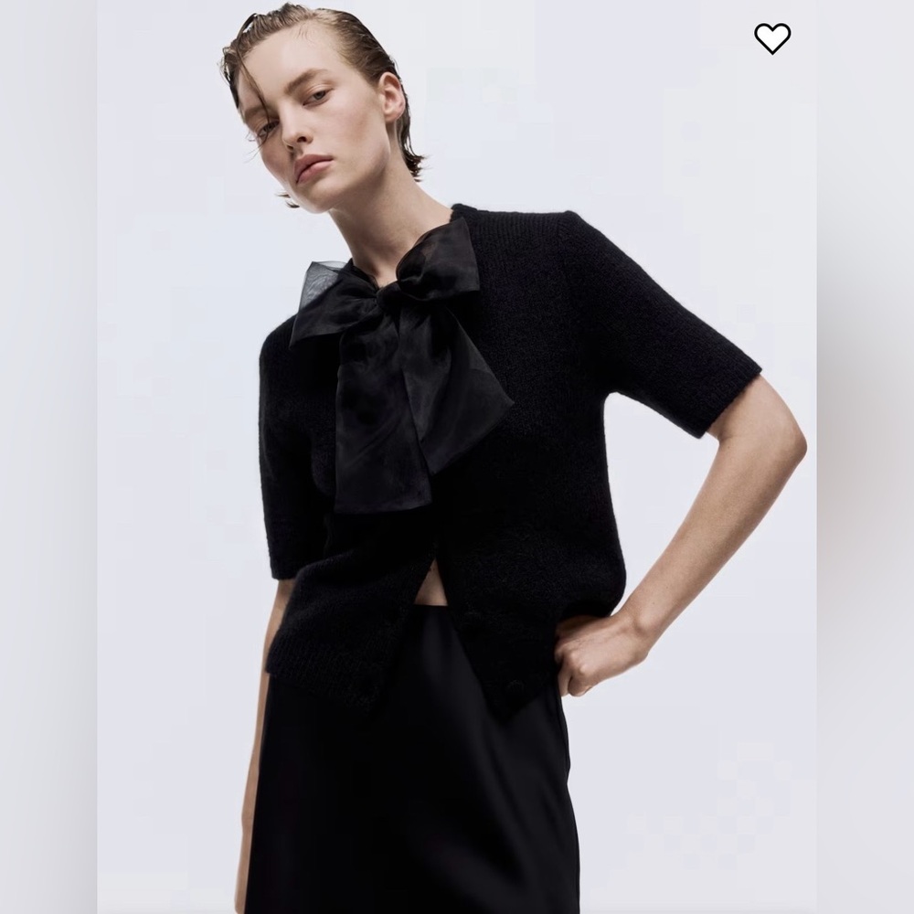 NWT H&M Black Short-Sleeve Bow Detail Knit Cardigan